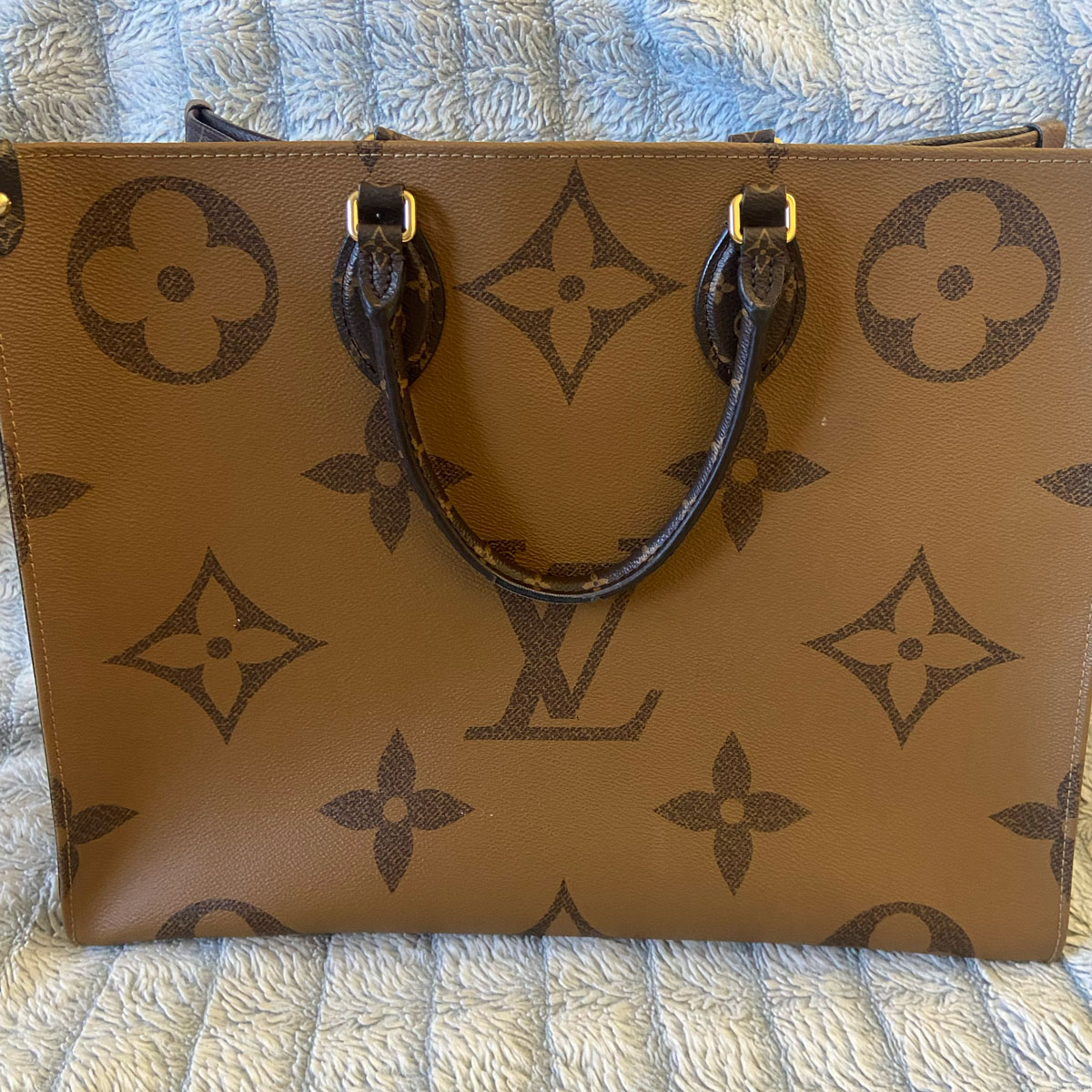 Louis-Vuitton-OnTheGo-GM-Tote-Bag---Monogram-Reverse-(First-Edition)-2