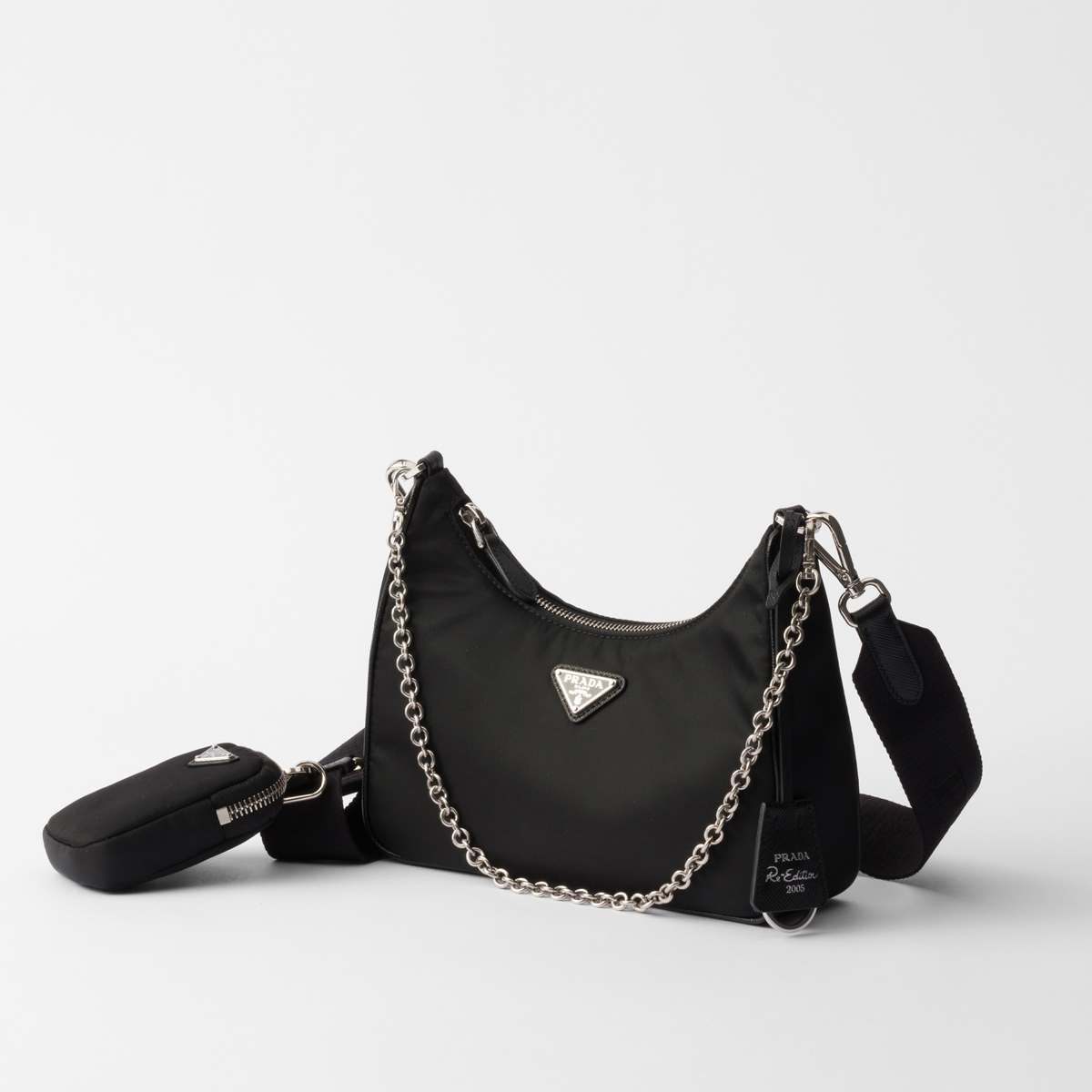 Prada-Re-Edition-2005-Nylon-Shoulder-Bag-4